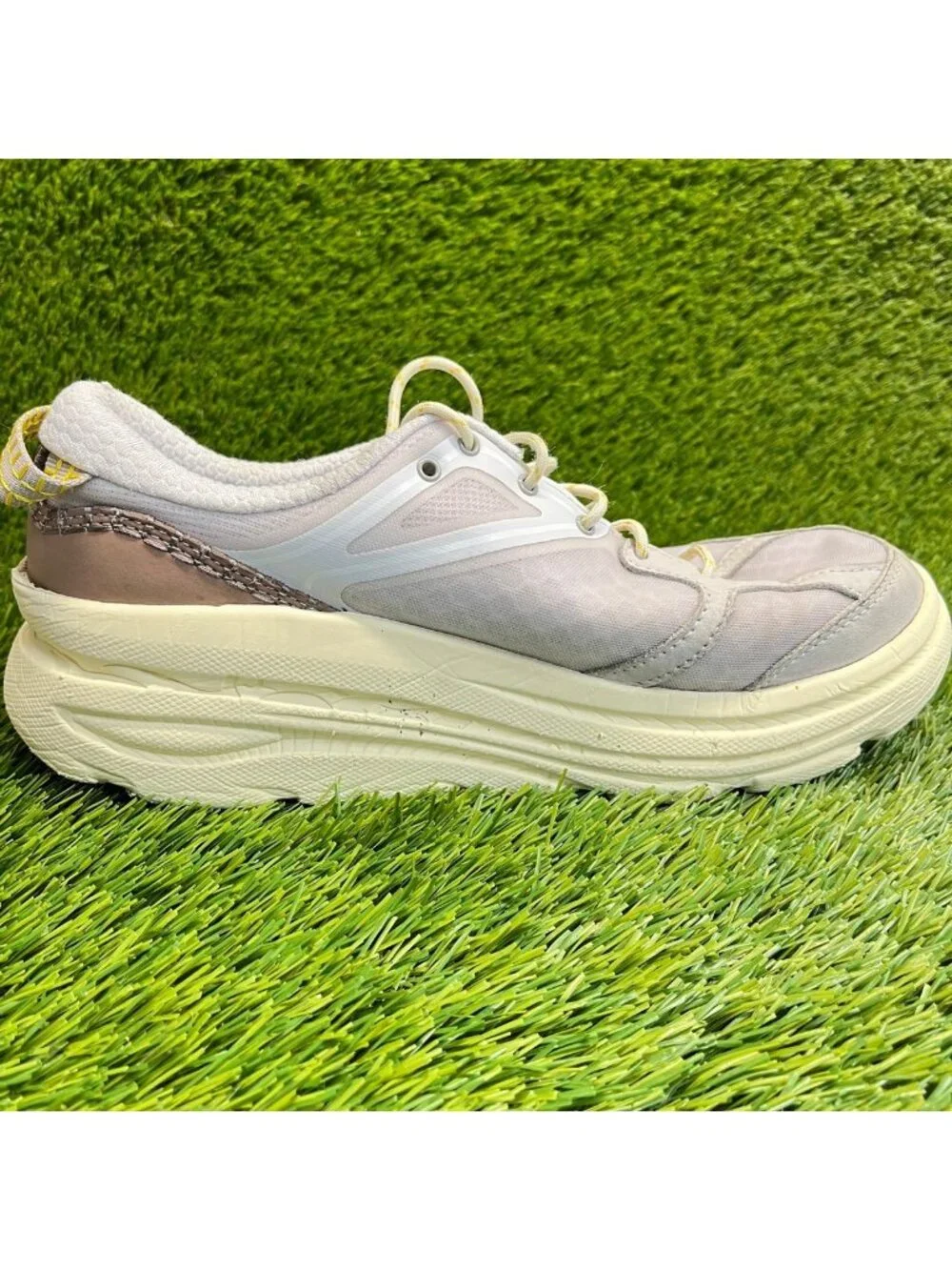 Hoka please review
